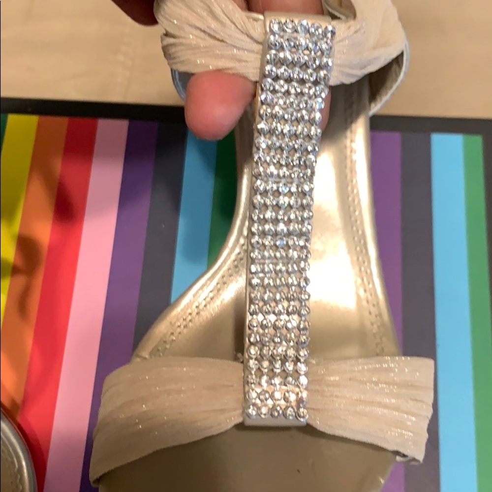 Heels - Picture 5 of 5